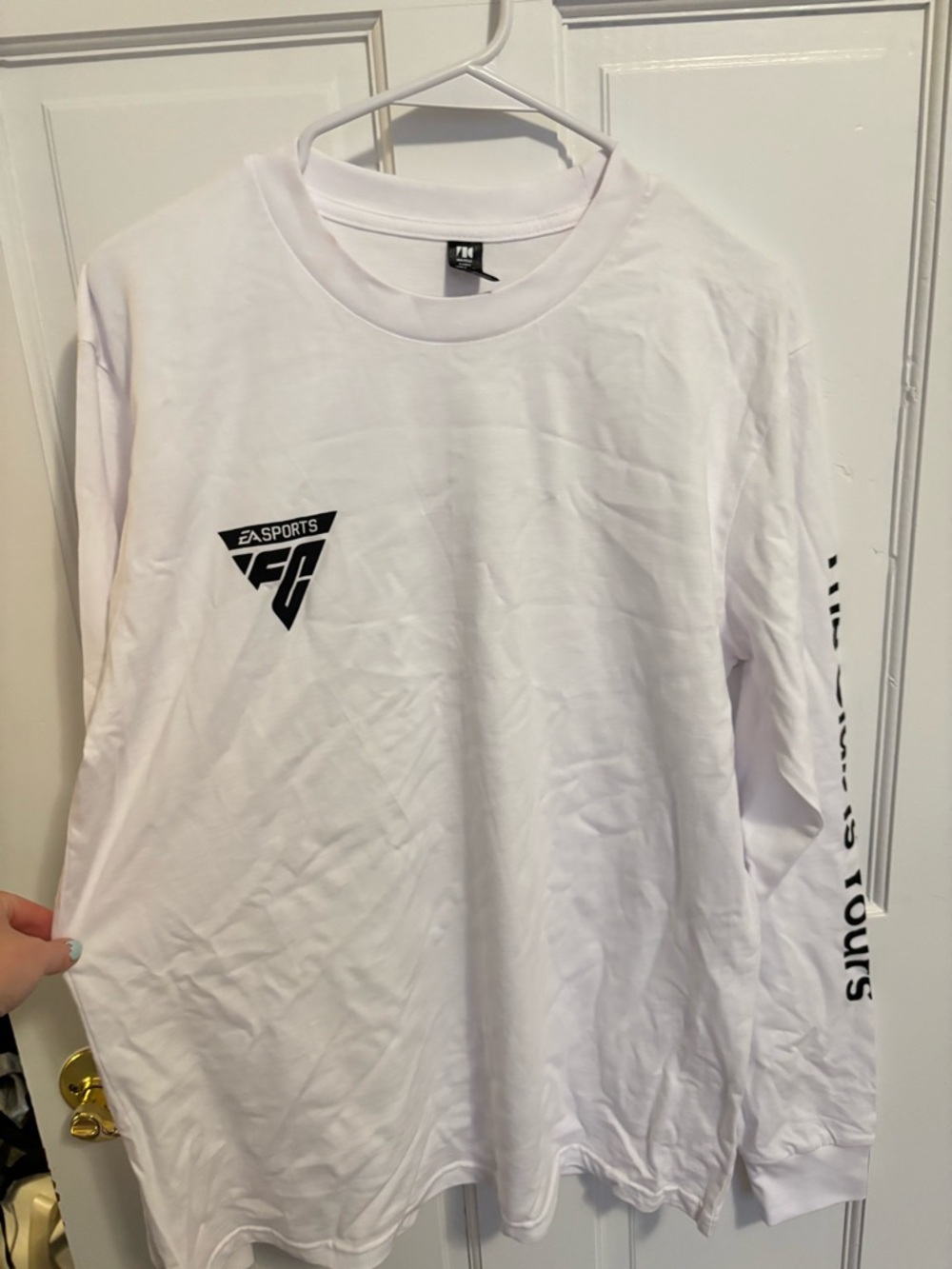 Men’s White Long-Sleeve Logo Shirt